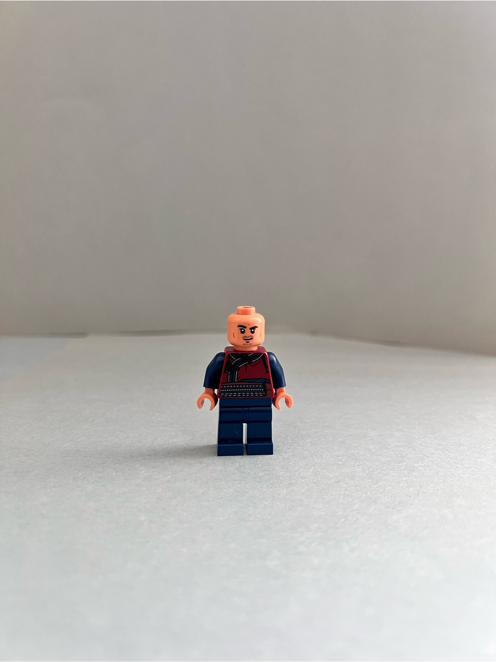 LEGO Marvel Super Heroes Wong Minifigure